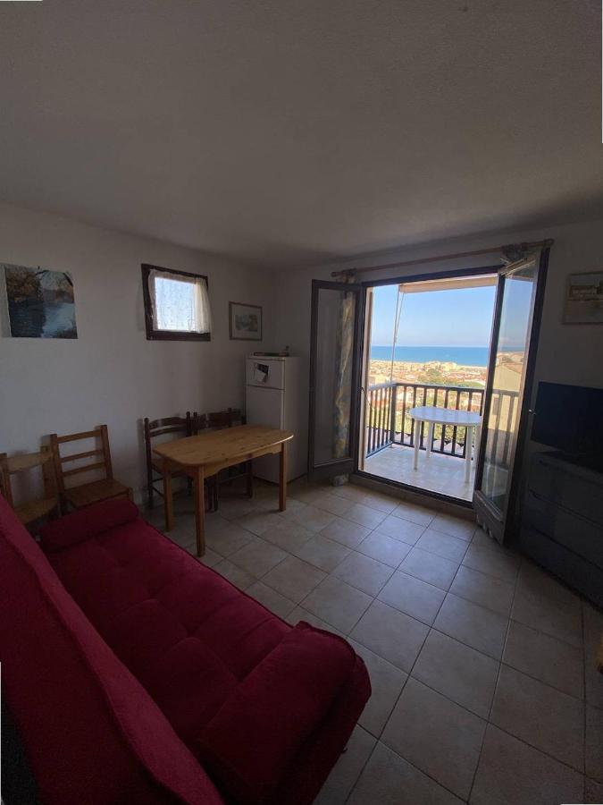 Appartement T3 Avec Terrasse Donnant Sur La Mer Sur Saint Pierre La Mer Exterior photo